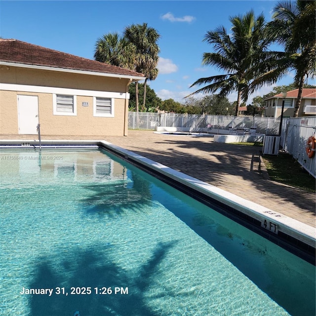 10004 Twin Lakes Dr Unit 36-F, Coral Springs, FL 33071 - pool featuring a patio area and fence