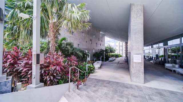 88 SW 7th St Unit 3003, Miami, FL 33130 - view of patio