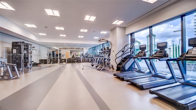 88 SW 7th St Unit 3003, Miami, FL 33130 - view of gym
