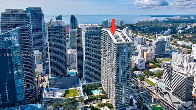 88 SW 7th St Unit 3003, Miami, FL 33130 - property's view of city with a water view