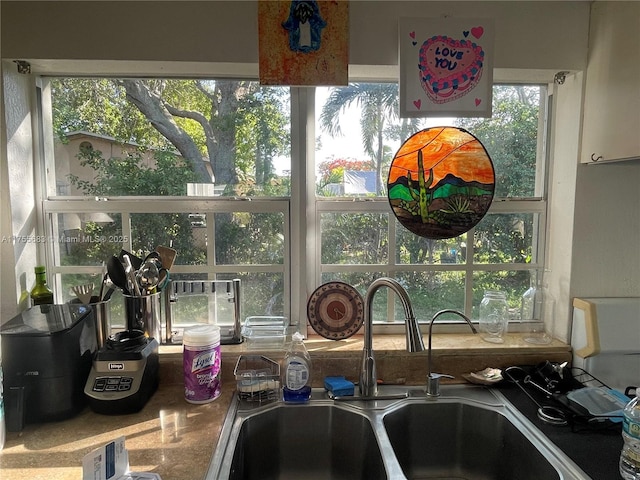 3611 SW 36th St, West Park, FL 33023 - kitchen view of a sink