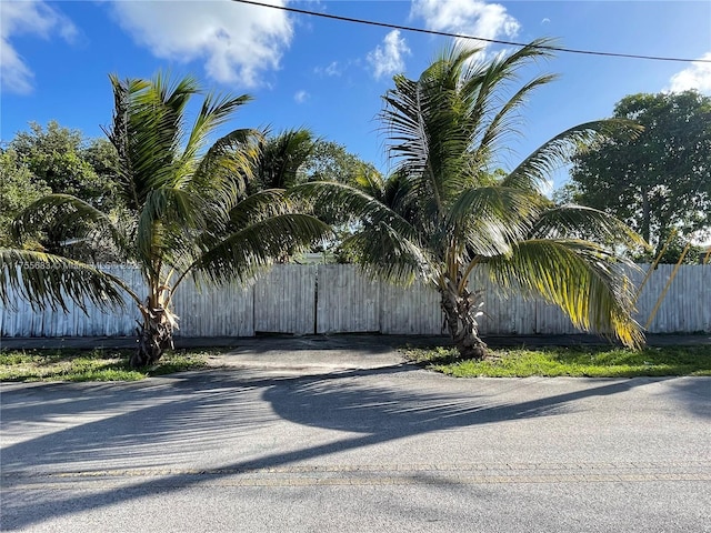 3611 SW 36th St, West Park, FL 33023 - view of asphalt road