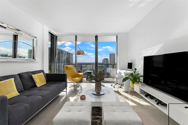 68 SE 6th St Unit 3506, Miami, FL 33131 - living room featuring expansive windows