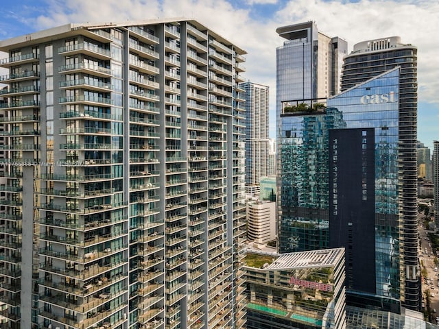 68 SE 6th St Unit 3506, Miami, FL 33131 - city view