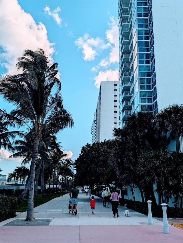 2655 Collins Ave Unit 1505, Miami Beach, FL 33140 - view of property's community