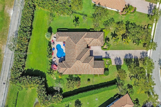 4455 Parkside Rd, Davie, FL 33328 - aerial view of a pool area