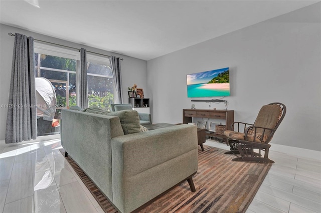 living area with baseboards