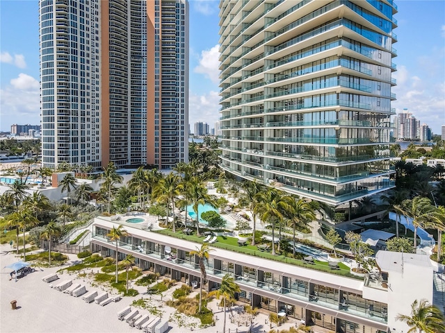 18975 Collins Ave Unit 3504, Sunny Isles Beach, FL 33160 - view of property with a view of city