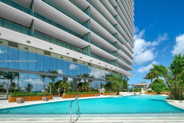 18975 Collins Ave Unit 3504, Sunny Isles Beach, FL 33160 - view of community pool