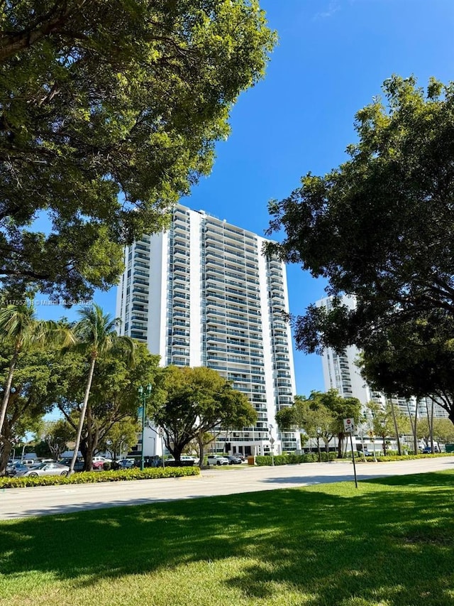 3625 N Country Club Dr Unit 2005, Aventura, FL 33180 - photo 17