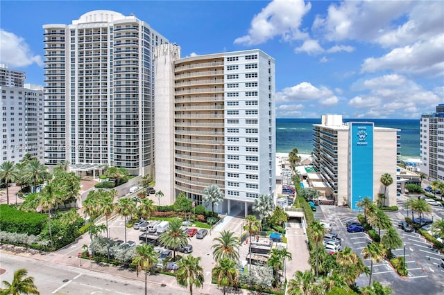 view of property featuring a city view