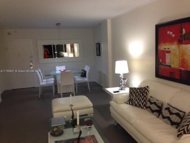 400 Kings Point Dr Unit 810, Sunny Isles Beach, FL 33160 - view of living area