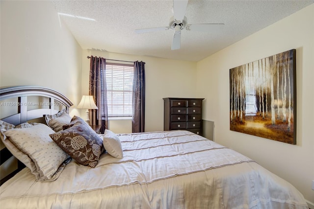 7800 NW 29th St, Margate, FL 33063 - bedroom featuring a textured ceiling and ceiling fan