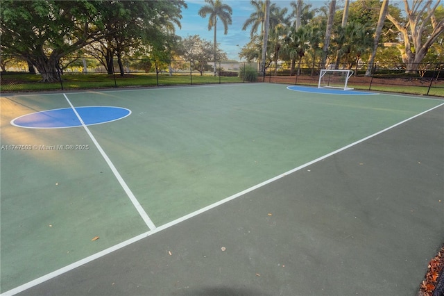 4471 Foxtail Ln, Weston, FL 33331 - view of basketball court featuring an area for sports, fence, and community basketball court