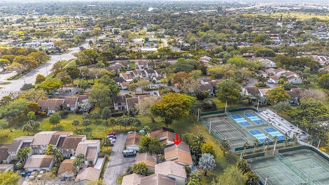 bird's eye view with a residential view