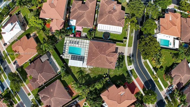 drone / aerial view featuring a residential view