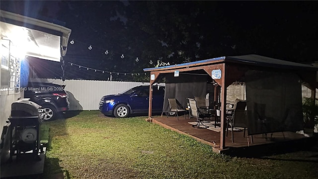 view of yard featuring fence