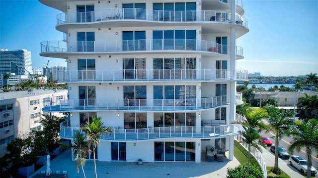 view of building exterior
