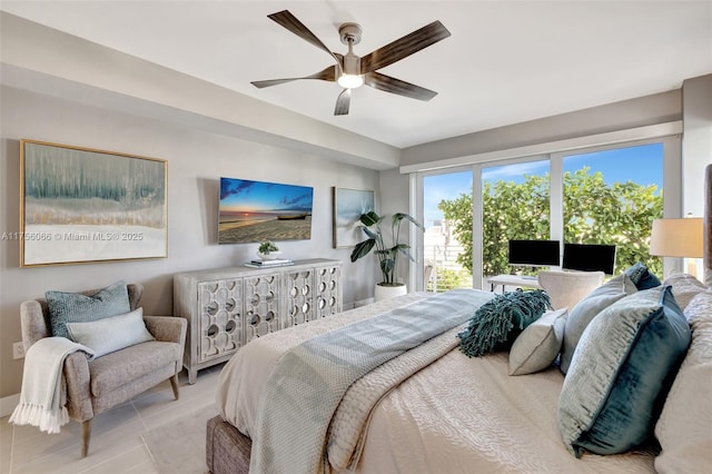 bedroom with a ceiling fan