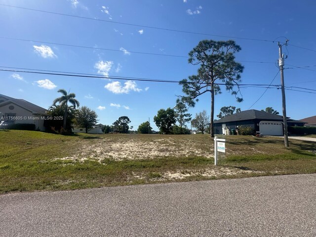2424 NW 28, Cape Coral, FL 33993