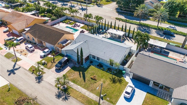 drone / aerial view featuring a residential view