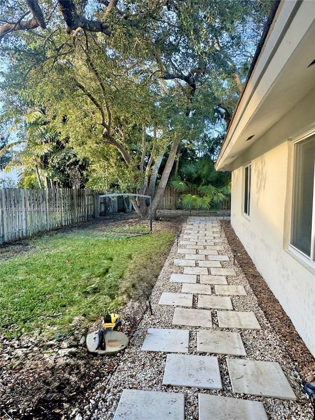 view of yard featuring a fenced backyard