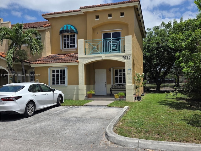 7025 NW 173rd Dr Unit 2208, Hialeah, FL 33015 - photo 2