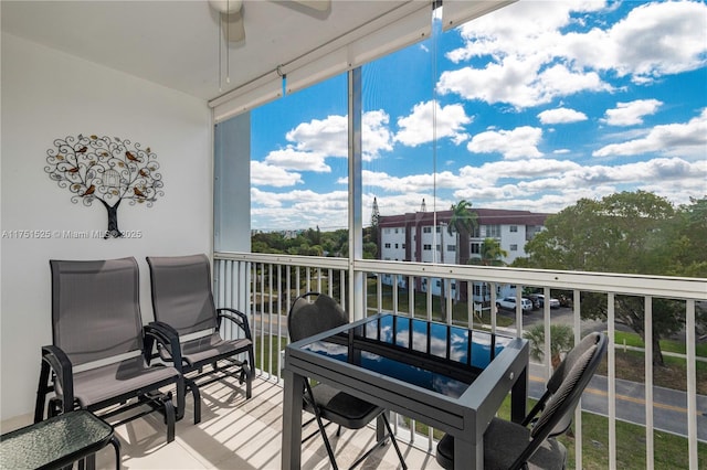 balcony with a ceiling fan