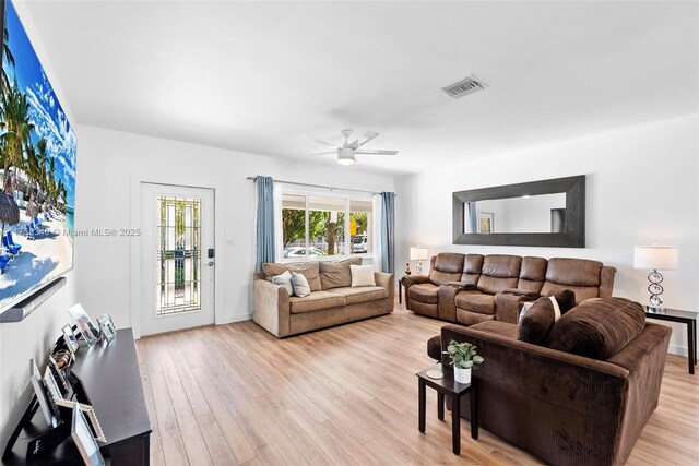 7940 Hawthorne Ave, Miami Beach, FL 33141 - photo 18