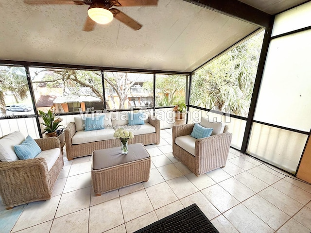 sunroom / solarium with ceiling fan