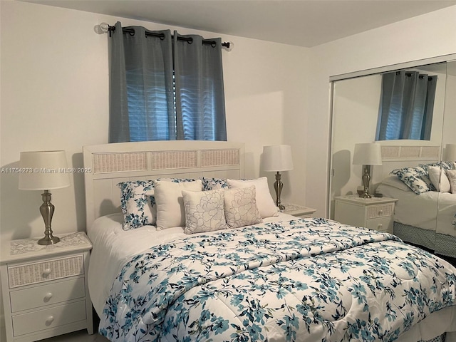 bedroom featuring a closet