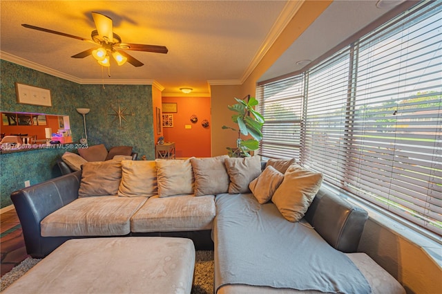 11400 Tara Dr, Plantation, FL 33325 - living area featuring crown molding, a ceiling fan, and wallpapered walls