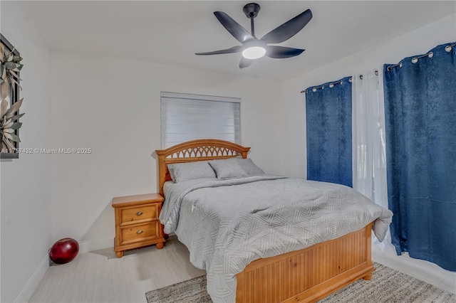 6444 Mcclellan St, Hollywood, FL 33024 - bedroom featuring baseboards and a ceiling fan