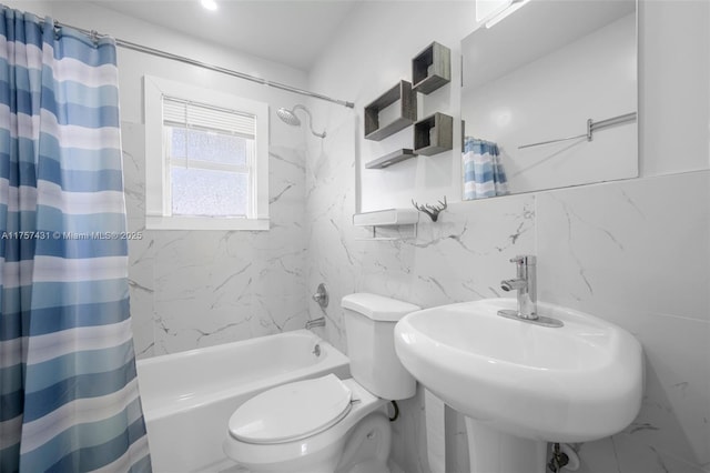 full bath featuring toilet, a sink, tile walls, shower / tub combo with curtain, and tasteful backsplash