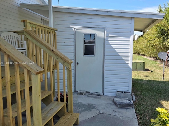 view of outbuilding