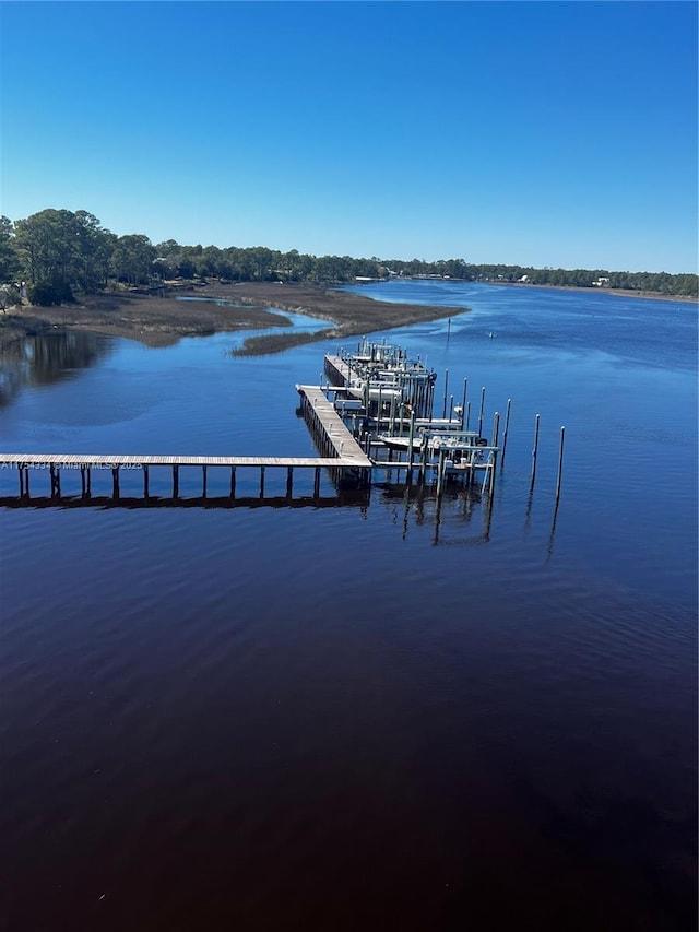 105 Anglers Harbor Ct, Carrabelle, FL 32322