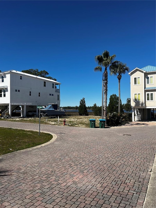 105 Anglers Harbor Ct, Carrabelle, FL 32322