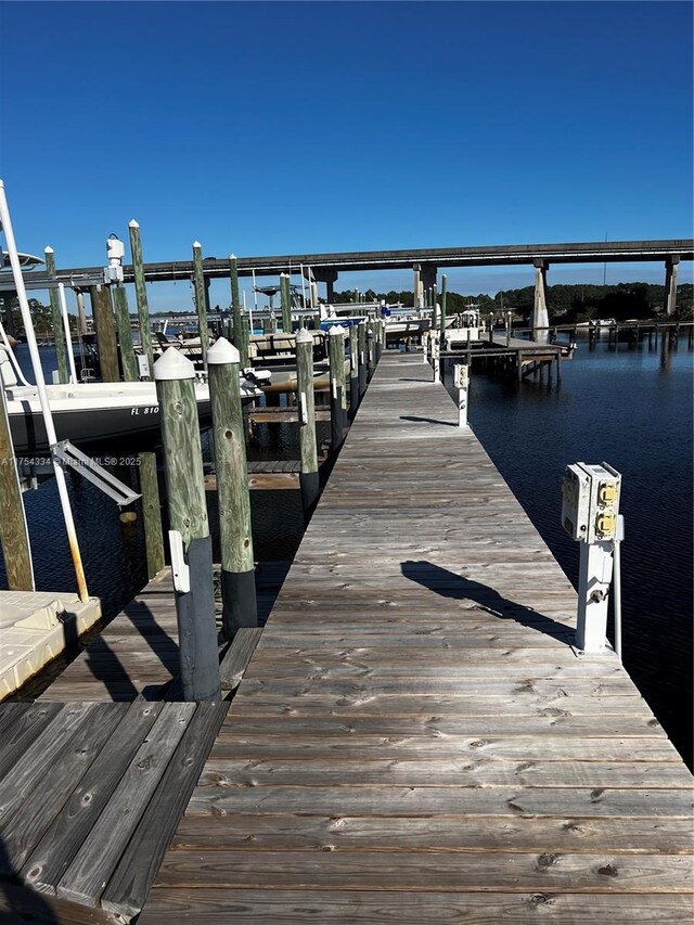 105 Anglers Harbor Ct, Carrabelle, FL 32322