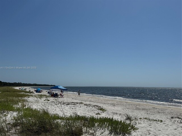 105 Anglers Harbor Ct, Carrabelle, FL 32322