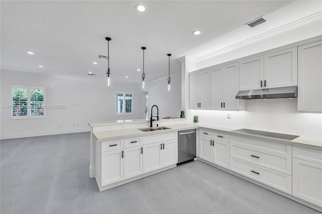 kitchen with visible vents, under cabinet range hood, a sink, black electric cooktop, and dishwasher