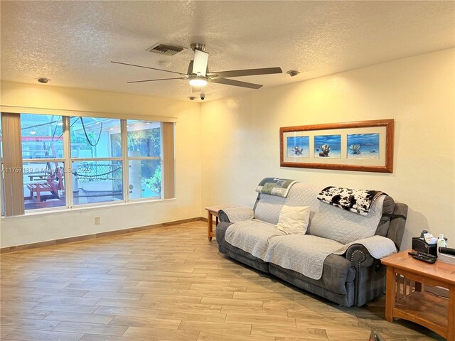 5369 Balsam Ter, Plantation, FL 33317 - photo 8