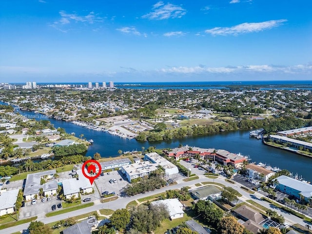 bird's eye view featuring a water view