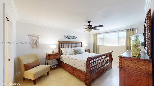 bedroom with ornamental molding, ceiling fan, and baseboards