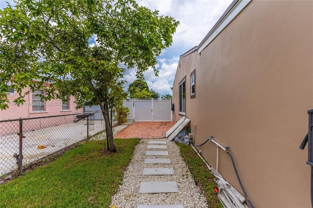 6830 SW 5th Ter, Miami, FL 33144 - view of yard featuring fence