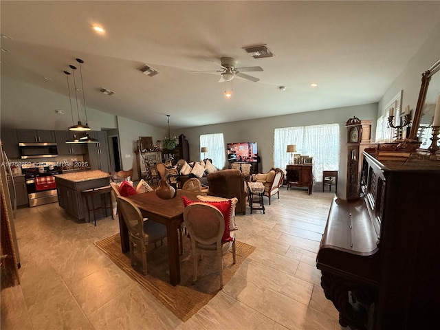 200 Village Cir Unit 21, La Belle, FL 33935 - photo 5