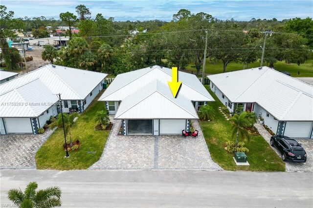 200 Village Cir Unit 21, La Belle, FL 33935 - photo 10