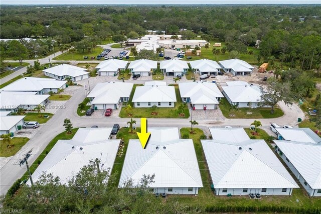 200 Village Cir Unit 21, La Belle, FL 33935 - photo 13