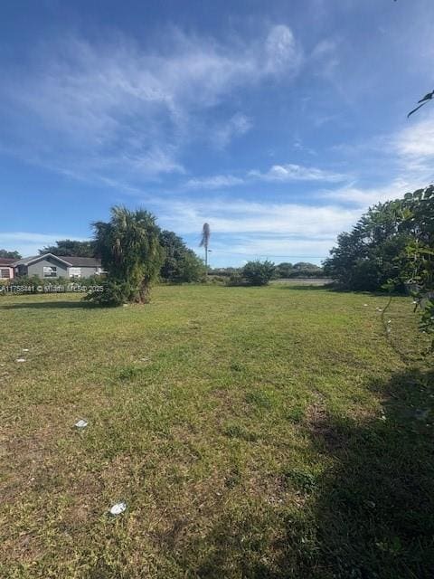 Listing photo 2 for 1790 NW 73rd St, Miami FL 33147