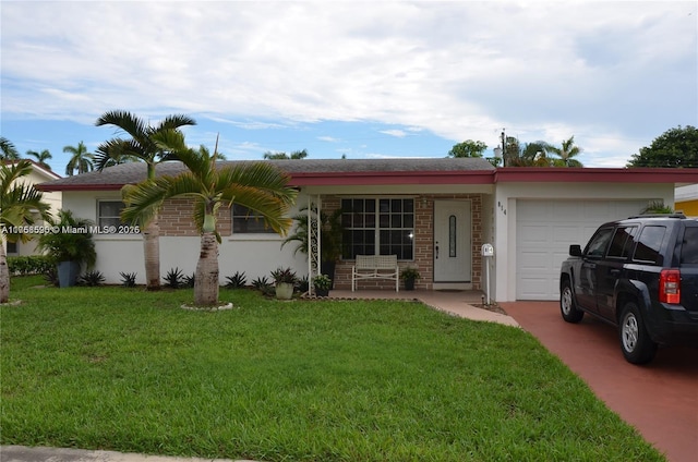 ranch-style house featuring a garage, driveway, a front lawn, and stucco siding