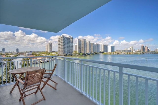 301 174th St Unit 919, Sunny Isles Beach, FL 33160 - photo 7